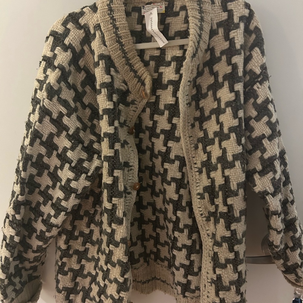 Chunky Hand Knit Cardigan with Geometric Pattern